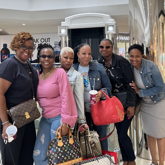 Like This Listing So You Will Know When I Am Live!!! - Picture 4 of 4